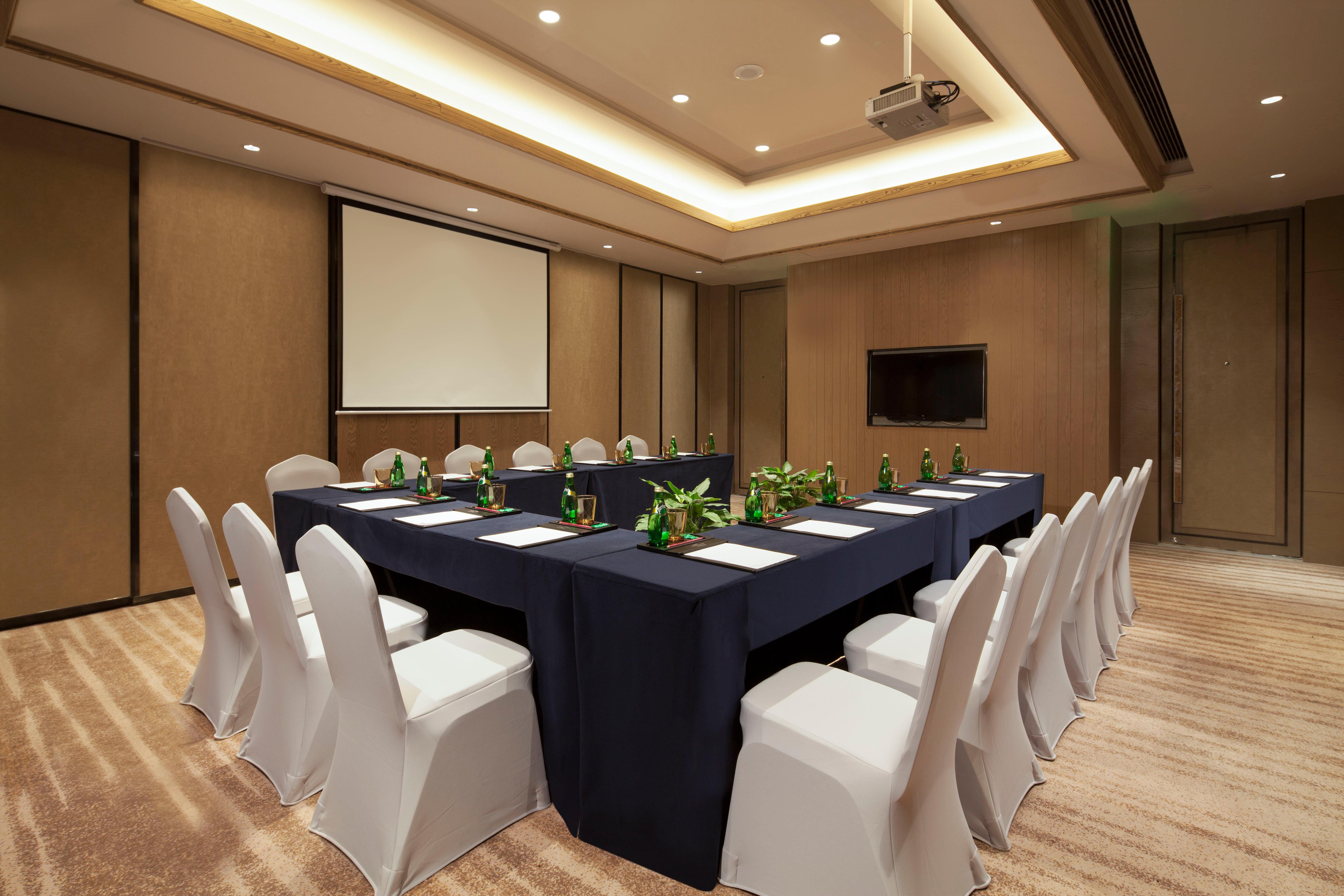 Jiande Crowne Plaza Hangzhou Thousand Island Lake By Ihg מראה חיצוני תמונה