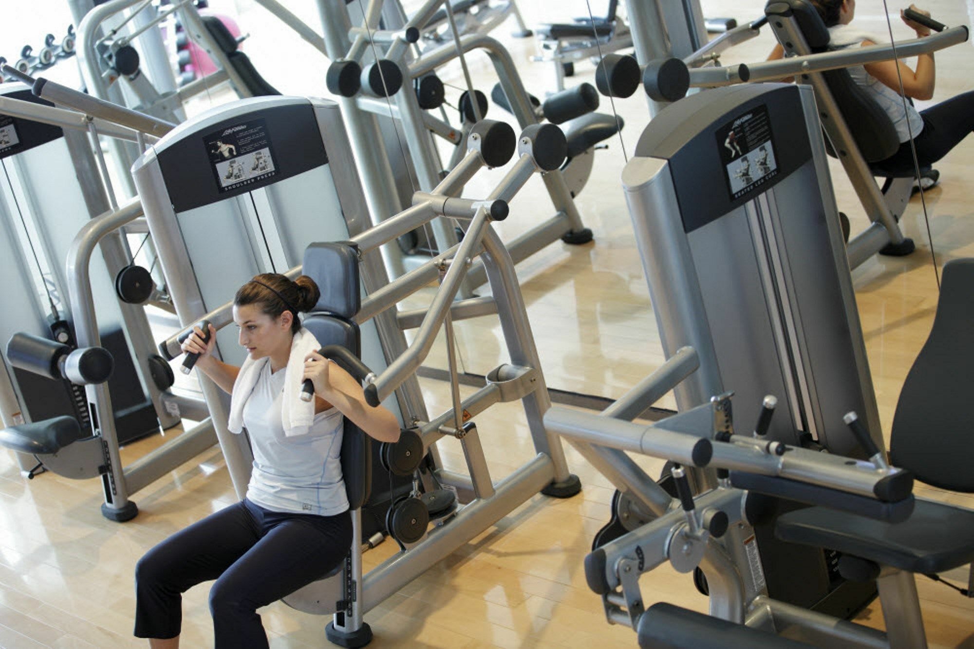 Jiande Crowne Plaza Hangzhou Thousand Island Lake By Ihg מראה חיצוני תמונה